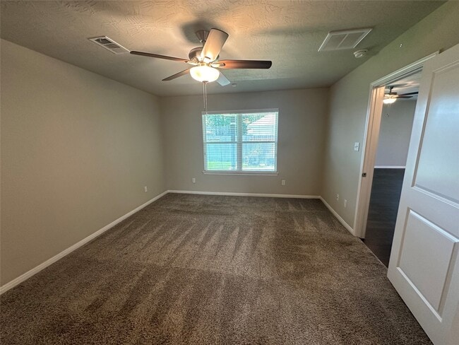 Building Photo - 11920 Sunshine Park Dr N