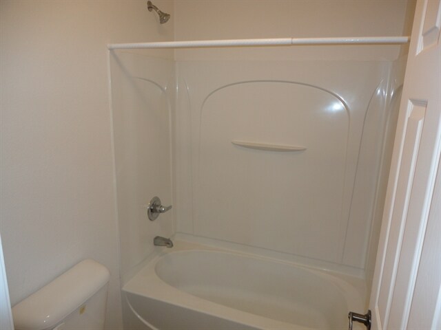 Building Photo - 782 E Christopher St