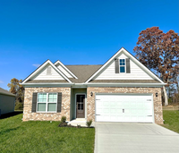 Building Photo - 4 Bedroom / 2 Bath Home Kingsport, TN