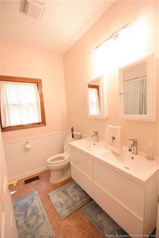 Building Photo - 187 Lakewind Ct