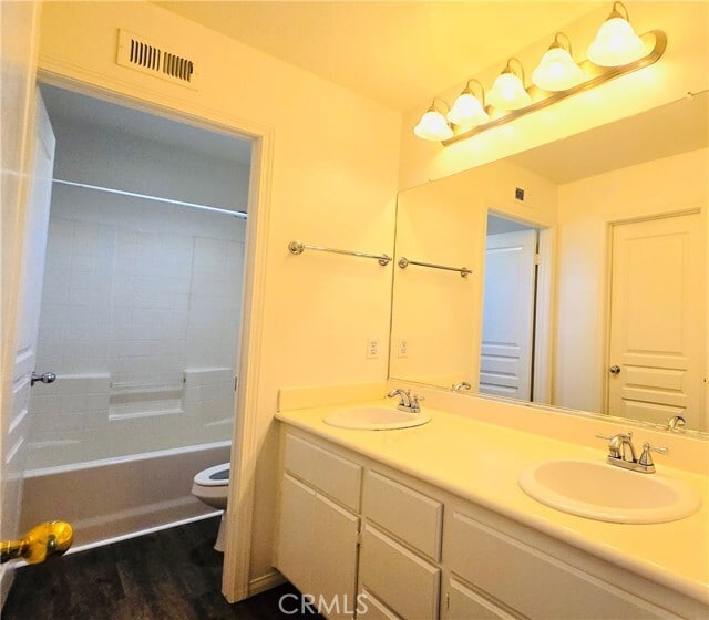 Building Photo - 1256 Coach House Ct