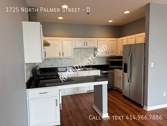 Building Photo - 1725 N Palmer St