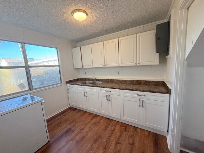 Building Photo - Ulu Wehi Townhouse - Four Bedroom