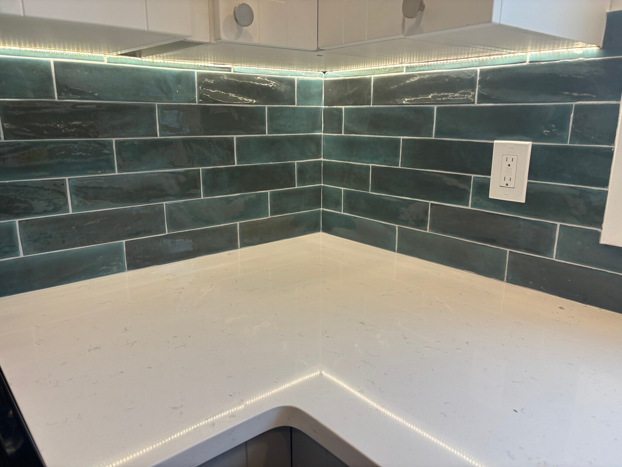 Building Photo - 34 Warman St