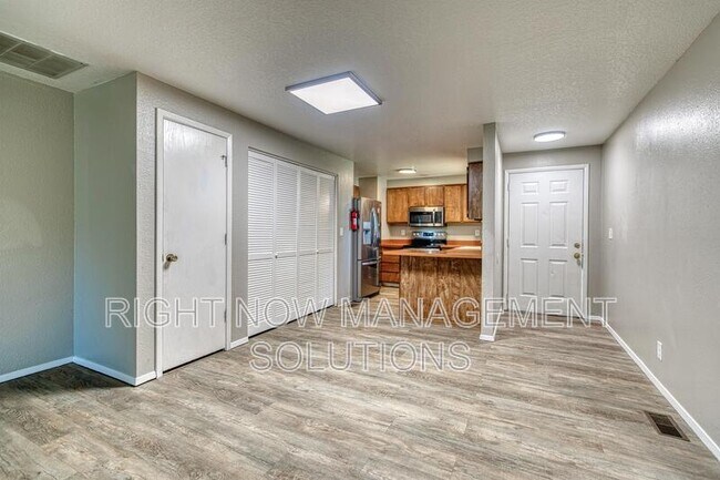 Building Photo - 2776 Reno Way