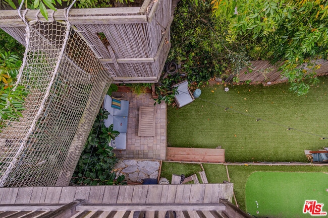 Building Photo - 5903 Tellefson Rd