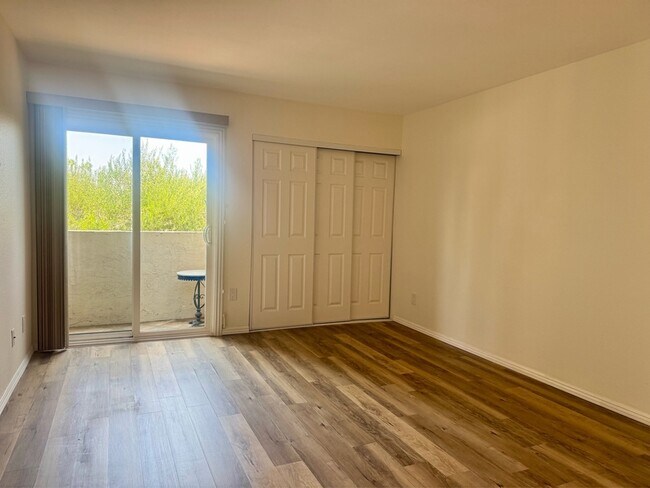 Building Photo - 17607 Pomerado Rd