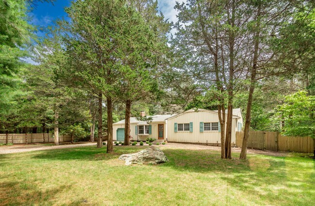 Building Photo - 6 Gunpowder Ln
