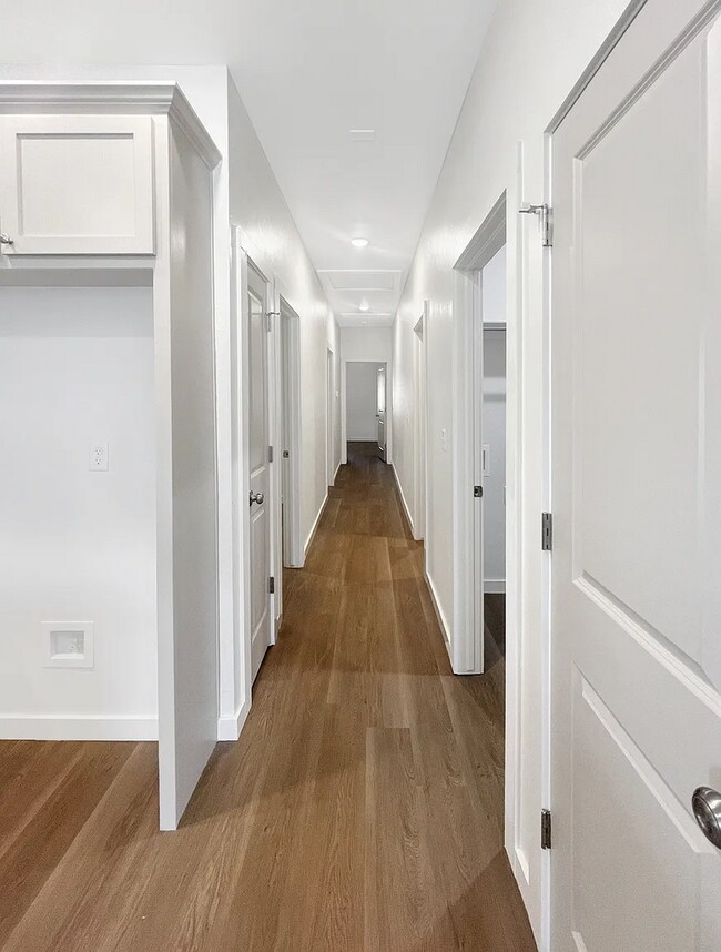 Building Photo - Modern 3-Bedroom Duplex Unit in Lawton