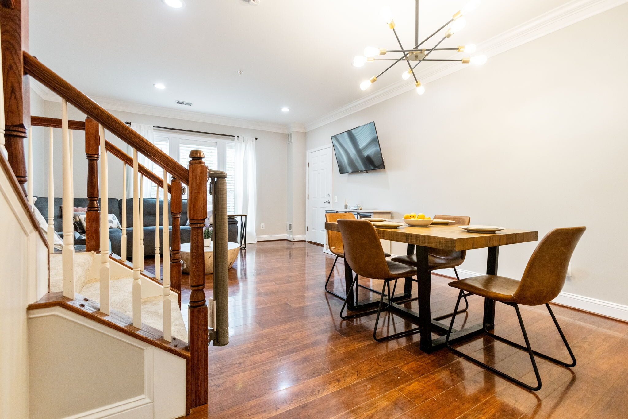 Building Photo - 20657 Sibbald Sq