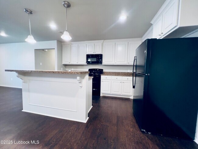 Building Photo - 2805 113th St