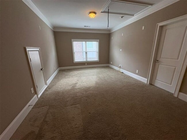 Building Photo - 3720 Kennent Square