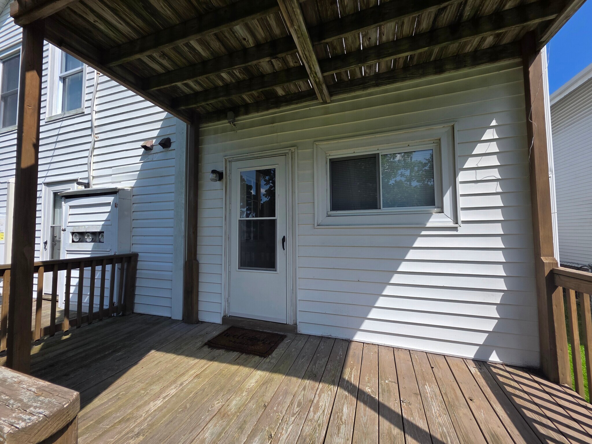 Private Deck - 703 1st St