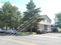 Building Photo - 656 N 400 W St