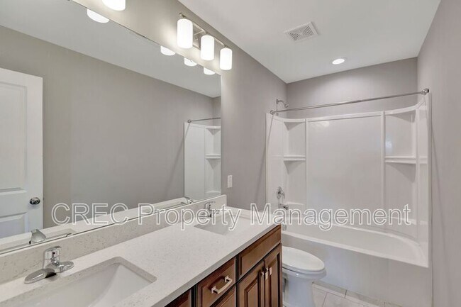 Building Photo - 1161 Sumner Ave