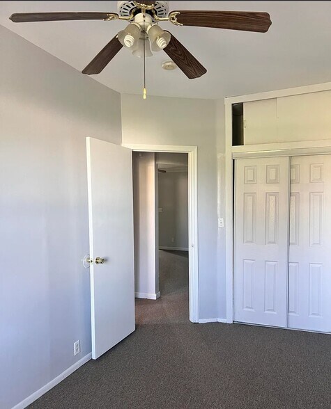 Building Photo - 391 Monmouth Ave