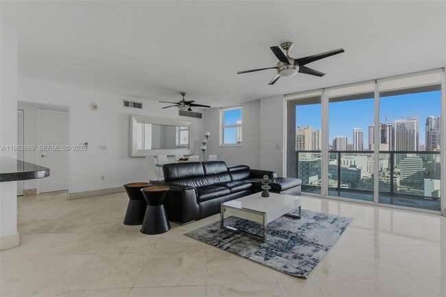 Building Photo - 31 SE 5th St