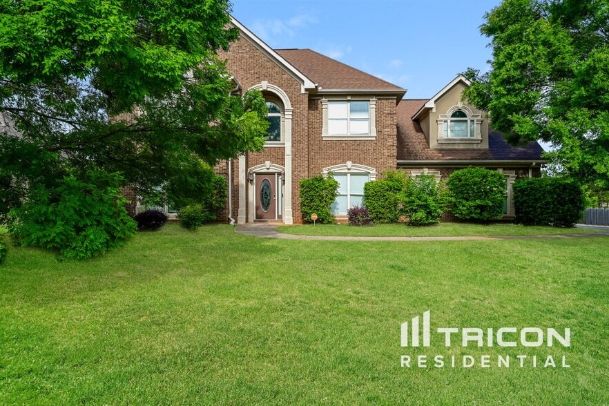 Primary Photo - 151 Shelton Dr