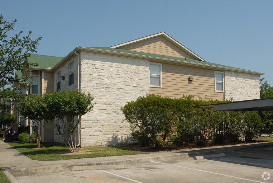Stone Brook 619 Rollingbrook St Baytown TX 77521 Apartment Finder