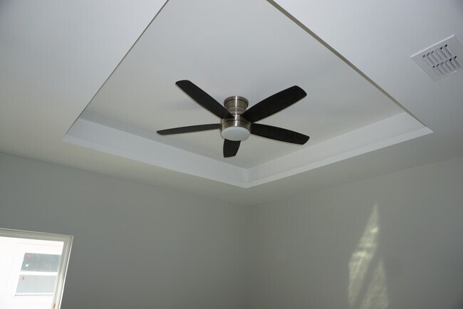 Building Photo - 1313 N 48th St