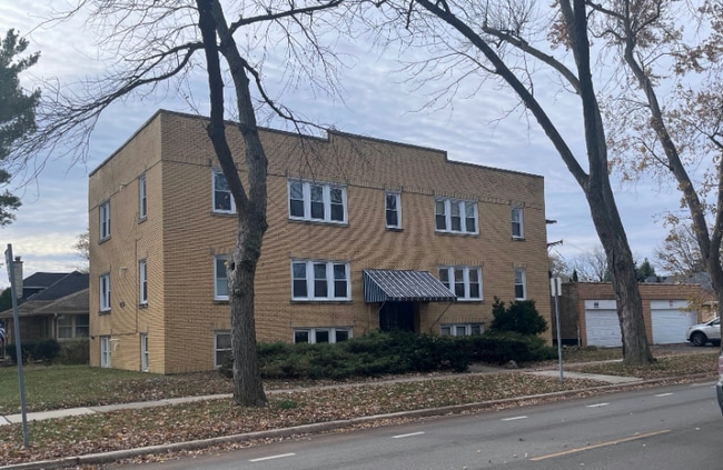 Building Photo - 9301 Washington Ave