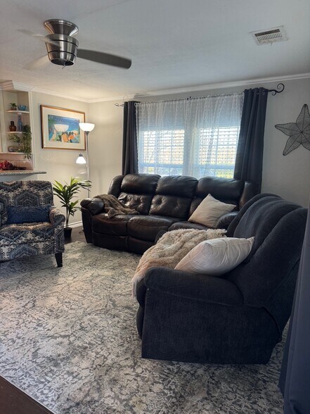 Living Room - 2328 Shanks Rd