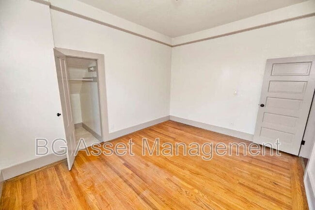 Building Photo - 639 Carolina St