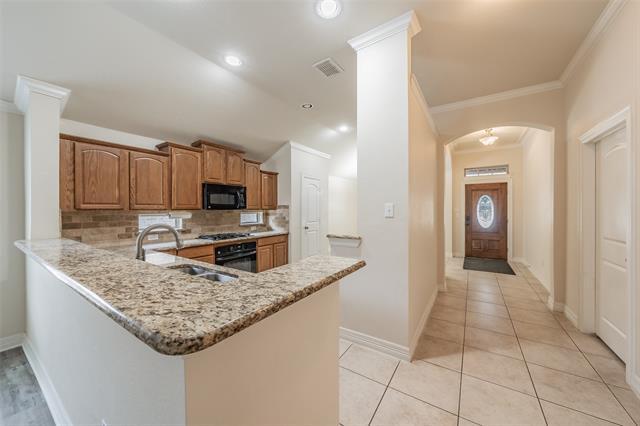 Building Photo - 1313 Catbird Dr