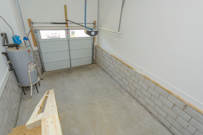 Building Photo - 716 29th Ave N