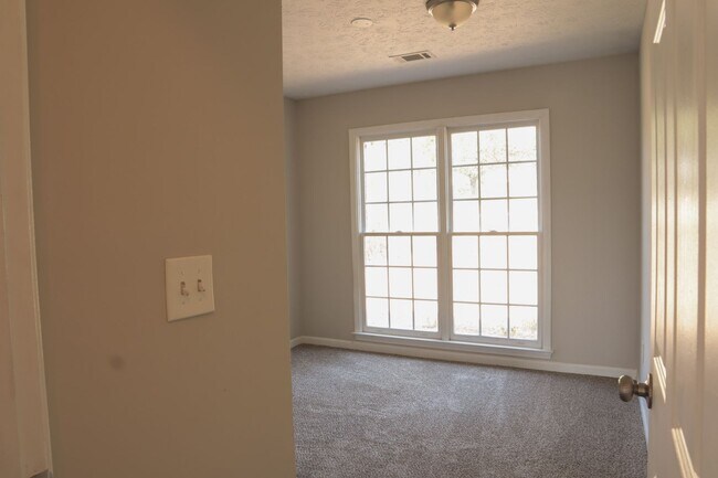 Building Photo - Coming Soon!! Nice home in Lee County!