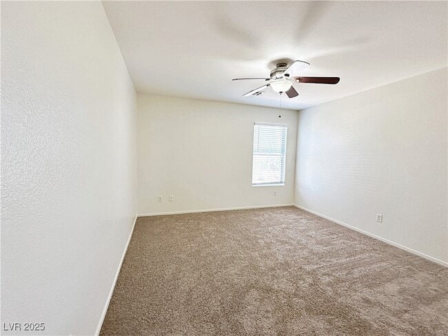 Building Photo - 5914 W Tinazzi Way