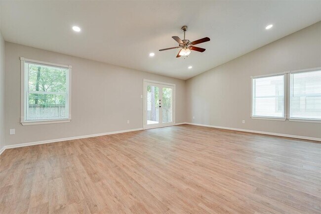 Building Photo - 21 E Brookberry Ct