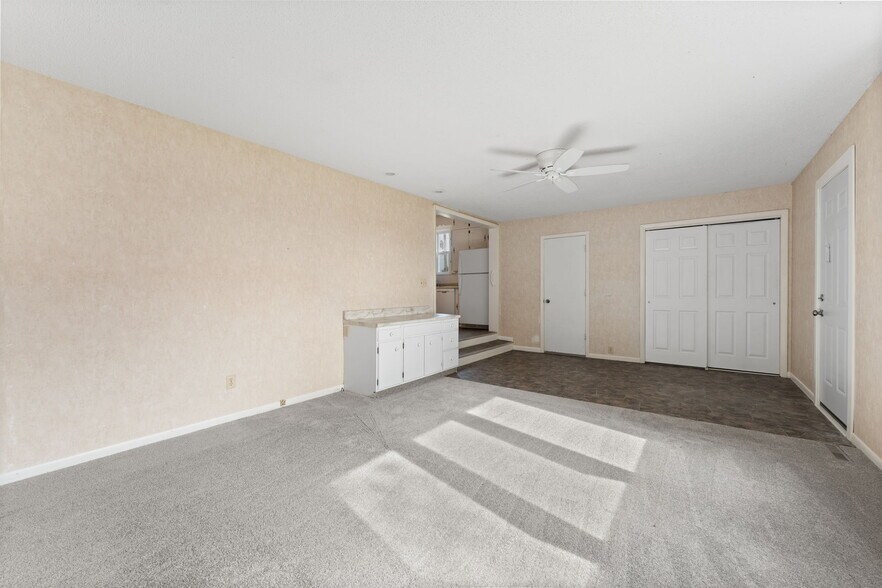 Building Photo - 2442 Mittman Rd