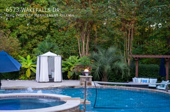 Building Photo - 6573 Wakefalls Dr