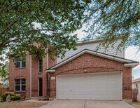 Building Photo - 1603 Kendall Ct