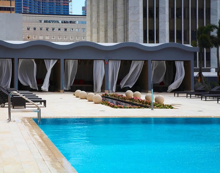 Building Photo - 50 Biscayne Blvd