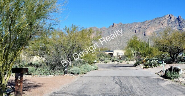 Building Photo - Remodeled Foothills Clusters 3 Bed 2 Bath