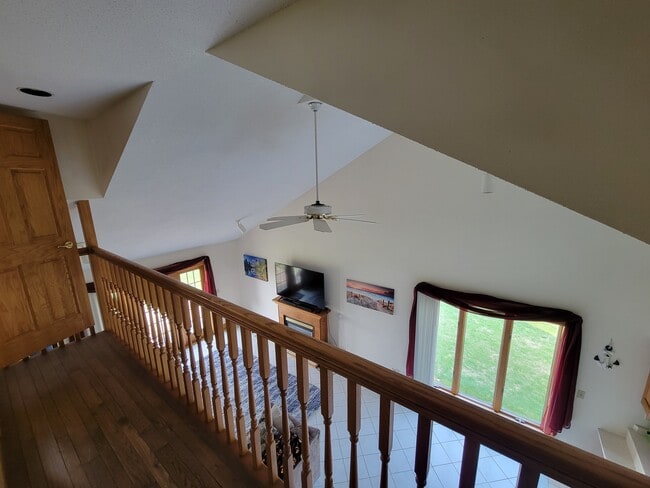 Building Photo - 3325 Cumming Ave