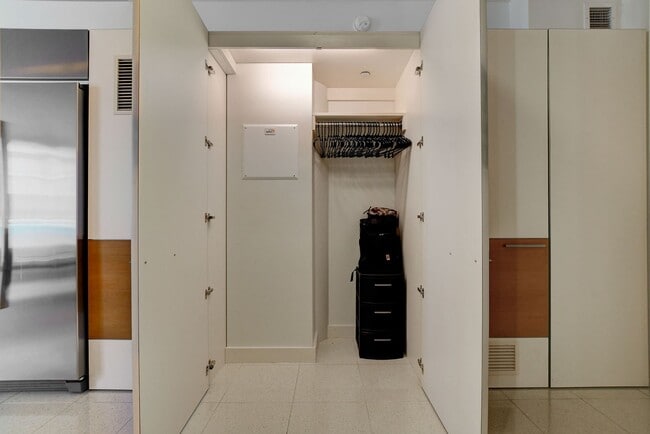 Building Photo - Veer Towers 1010W- Partial Strip Views from this Studio Residence