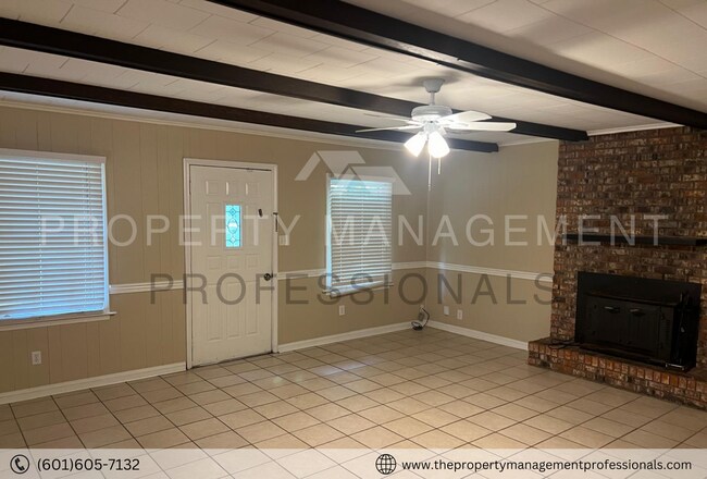 Building Photo - 1258 Deerfield Ln