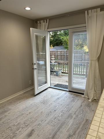 Building Photo - 1827 Keneipp Rd