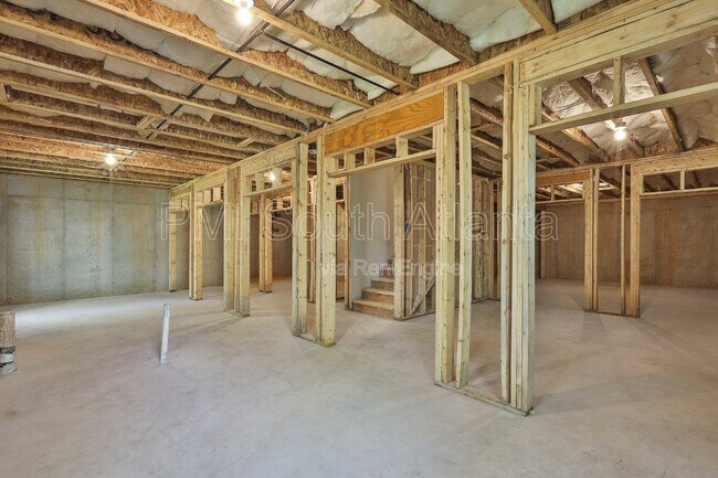 Building Photo - 10 Singletree