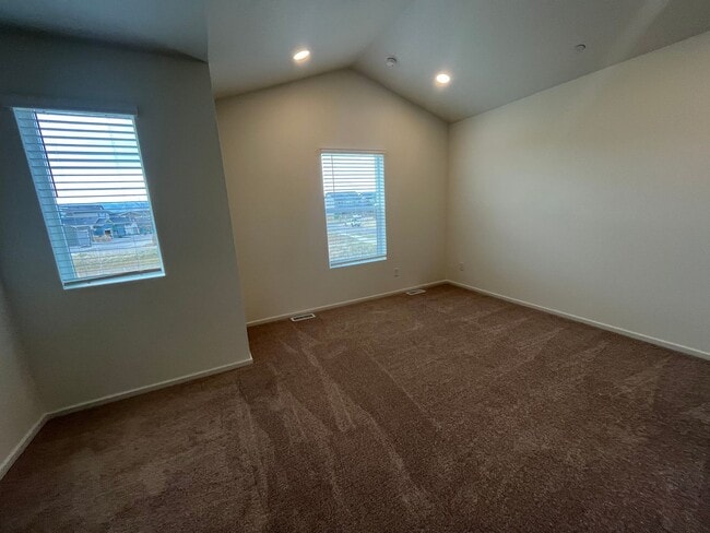 Building Photo - Fantastic New Home in Mosaic