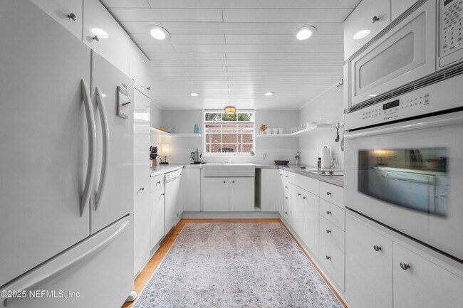 Building Photo - 5201 Atlantic Blvd