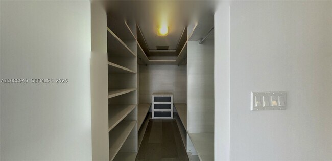 Building Photo - 88 SW 7th St