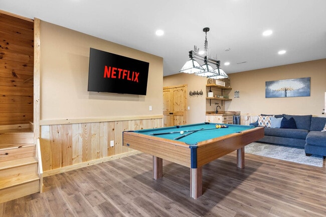 Building Photo - 105 Joanna Ct