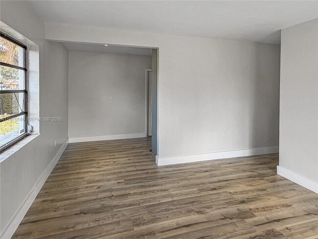 Building Photo - 5245 SW 98th Ct