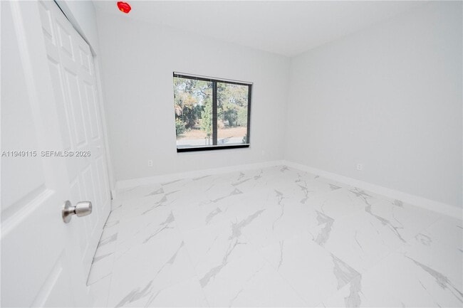 Building Photo - 820 Dr B J McCormick Ave