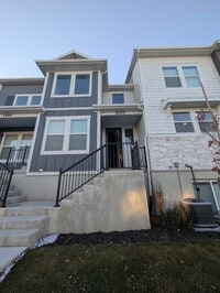 Building Photo - 2005 N 4040 W