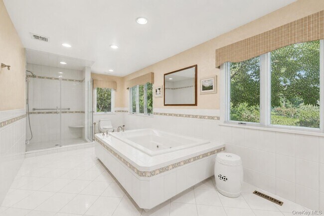 Building Photo - 9 Kanes Ln